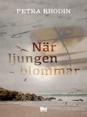 cover image of När ljungen blommar